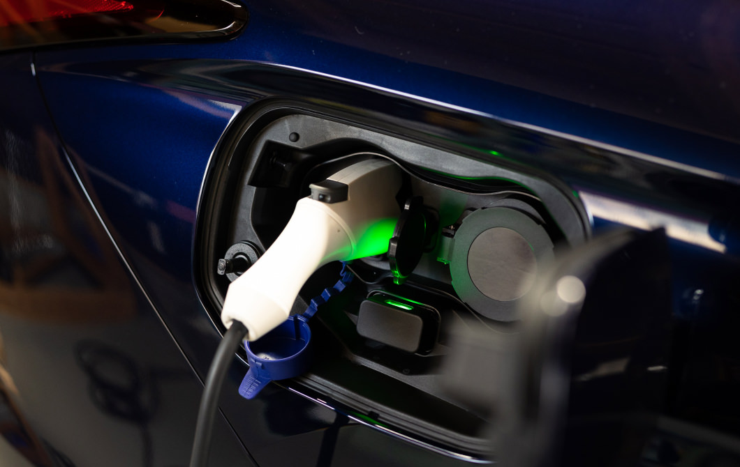 電気自動車の充電設備